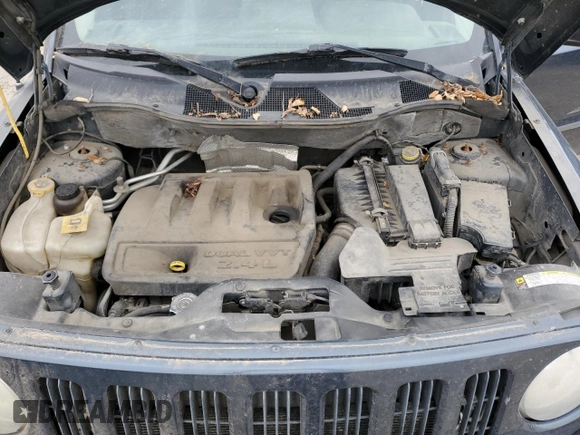 2008 Jeep Patriot Sport with VIN 1J8FF28W08D761587, listed as a Copart auction lot 54896085 with 230,886 mi miles and Clean Title. Bid and sale history available at carsss.com. Image 12.