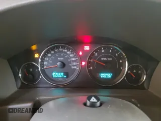 2007 Jeep Commander Limited z VIN 1J8HG58P87C538864, wystawiony jako Copart lot #42998895 z przebiegiem 302 067 mil mil oraz Czysty tytuł • Clean title. Historia ofert i sprzedaży dostępna na DreamBid. Obrazek 9.