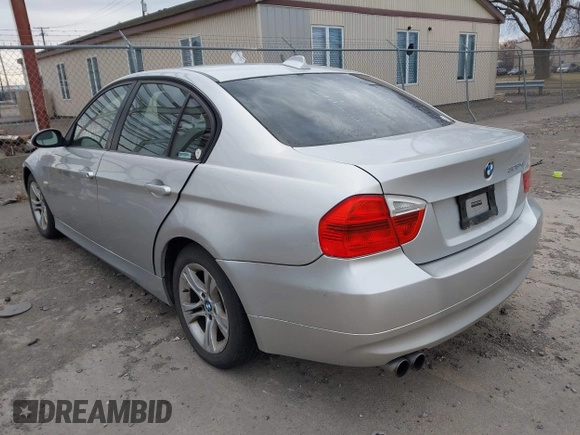 2008 BMW 3 Series 328xi with VIN WBAVC73578KP39571, listed as a IAAI auction lot 41911832 with 130,069 mi miles. Bid and sale history available at carsss.com. Image 3.