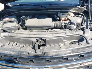 2021 Chevrolet Tahoe Z71 with VIN 1GNSKPKD4MR228894, listed as a IAAI auction lot 42083391 with 40,181 mi miles and . Bid and sale history available at DreamBid. Image 10.