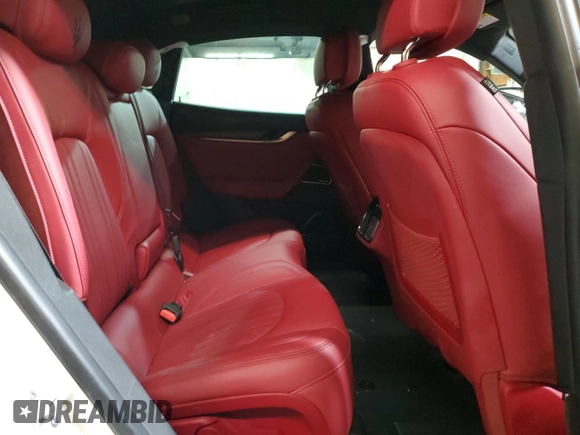 2022 Maserati Levante GT with VIN ZN661XUA1NX400262, listed as a Copart auction lot 76985893 with 8,614 mi miles. Bid and sale history available at carsss.com. Image 11.