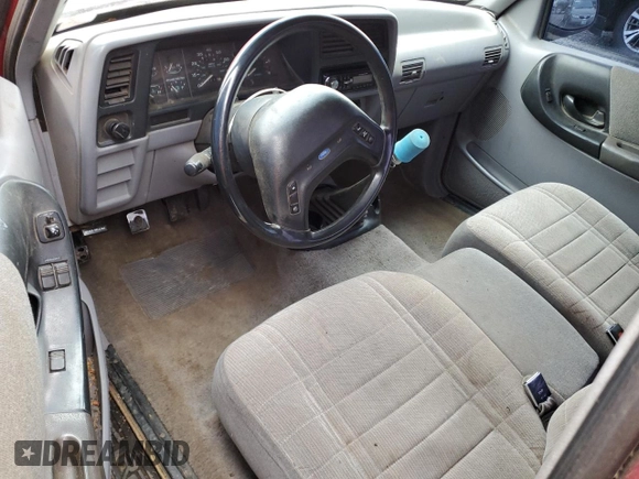 1993 Ford Ranger STX z VIN 1FTCR14U2PPB77835, wystawiony jako Copart lot #49438505 z przebiegiem 95 245 mil mil oraz Szkoda całkowita • Salvage title. Historia ofert i sprzedaży dostępna na DreamBid. Obrazek 8.