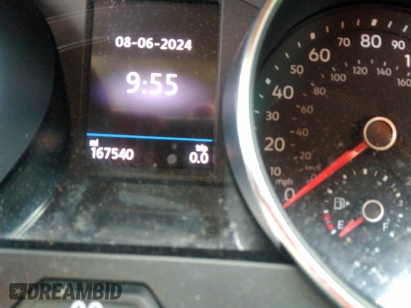 2019 Volkswagen Tiguan S z VIN 3VV1B7AXXKM121963, wystawiony jako IAAI lot #40076115 z przebiegiem 167 540 mil mil oraz . Historia ofert i sprzedaży dostępna na DreamBid. Obrazek 7.
