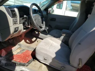 2005 GMC Canyon SLE Z71 with VIN 1GTDT196858100264, listed as a Copart auction lot 70315104 with 305,634 mi miles and Salvage Title. Bid and sale history available at carsss.com. Image 7.