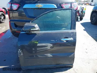 2015 Chevrolet Traverse LT with VIN 1GNKRGKD6FJ376817, listed as a IAAI auction lot 41844855 with 156,273 mi miles. Bid and sale history available at carsss.com. Image 11.