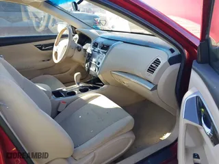 2014 Nissan Altima 2.5 SV with VIN 1N4AL3AP9EC134459, listed as a IAAI auction lot 41758775 with 66,980 mi miles. Bid and sale history available at carsss.com. Image 5.