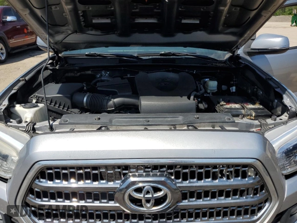 2017 Toyota Tacoma SR5 with VIN 5TFAZ5CN8HX038108, listed as a Copart auction lot 51964875 with 84,064 mi miles and Salvage Title. Bid and sale history available at DreamBid. Image 11.