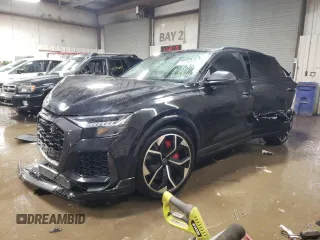 2023 Audi RS Q8 z VIN WU1ARBF15PD007165, wystawiony jako Copart lot #44438945 z przebiegiem Nie podano mil oraz Szkoda całkowita • Salvage title. Historia ofert i sprzedaży dostępna na DreamBid. Obrazek 1.