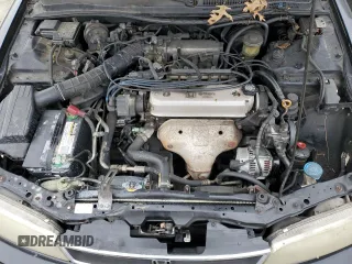 1997 Honda Accord LX with VIN 1HGCD5630VA028769, listed as a Copart auction lot 88500575 with 236,568 mi miles and Salvage Title. Bid and sale history available at carsss.com. Image 11.