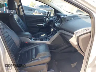 2015 Ford Escape SE with VIN 1FMCU0GX6FUA40651, listed as a IAAI auction lot 42117925 with 121,469 mi miles and . Bid and sale history available at DreamBid. Image 5.