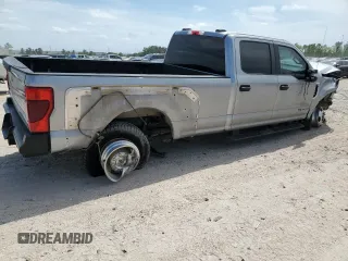 2020 Ford F-350 XL with VIN 1FT8W3DT4LEC87678, listed as a Copart auction lot 52613165 with 56,254 mi miles and Salvage title. Bid and sale history available at DreamBid. Image 3.