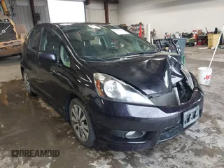 2013 Honda Fit Sport with VIN JHMGE8H59DC012780, listed as a IAAI auction lot 41929195 with 135,959 mi miles. Bid and sale history available at carsss.com. Image 1.