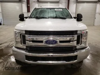 2019 Ford Super Duty F-250 SRW XL with VIN 1FT7W2BT0KED75716, listed as a Copart auction lot 47306715 with 0 mi miles and Salvage Title. Bid and sale history available at carsss.com. Image 5.