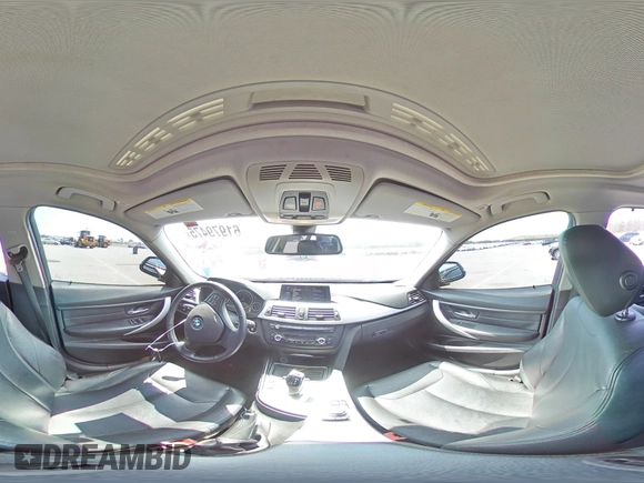 2013 BMW 3 Series 328i xDrive with VIN WBA3B5G56DNS05446, listed as a Copart auction lot 61979475 with 102,674 mi miles and Salvage title. Bid and sale history available at DreamBid. Image 14.