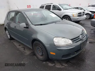 2008 Volkswagen Rabbit S with VIN WVWDB71K38W005819, listed as a IAAI auction lot 41874272 with 171,515 mi miles. Bid and sale history available at carsss.com. Image 1.