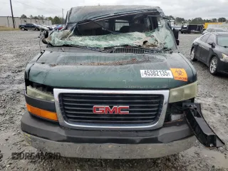 2003 GMC Savana Commercial C6Y with VIN 1GDFG15T731207204, listed as a Copart auction lot 45382135 with 159,886 mi miles and Salvage Title. Bid and sale history available at carsss.com. Image 5.