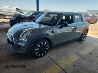 2016 MINI Hardtop 4 Door with VIN WMWXU1C53G2D11940, listed as a Copart auction lot 60329645 with 88,738 mi miles and Salvage title. Bid and sale history available at DreamBid. Image 1.