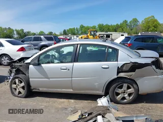 2007 Saturn ION z VIN 1G8AL55B87Z186597, wystawiony jako IAAI lot #42062362 z przebiegiem Nie podano mil oraz . Historia ofert i sprzedaży dostępna na DreamBid. Obrazek 15.