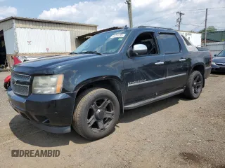 2007 Chevrolet Avalanche LTZ z VIN 3GNFK123X7G132908, wystawiony jako Copart lot #65250785 z przebiegiem 205 200 mil mil oraz Czysty tytuł • Clean title. Historia ofert i sprzedaży dostępna na DreamBid. Obrazek 1.