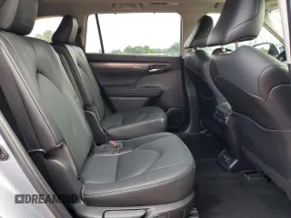 2023 Toyota Highlander L with VIN 5TDKDRBH3PS000635, listed as a Copart auction lot 61023505 with 47,348 mi miles and Salvage title. Bid and sale history available at DreamBid. Image 11.