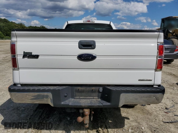 2014 Ford F-150 XL with VIN 1FTMF1CM7EKD02336, listed as a Copart auction lot 57333815 with 126,053 mi miles and Salvage title. Bid and sale history available at DreamBid. Image 6.