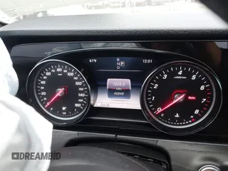 2018 Mercedes-Benz E-Class E 300 with VIN WDDZF4JB0JA433719, listed as a IAAI auction lot 41728360 with 46,848 mi miles. Bid and sale history available at carsss.com. Image 7.