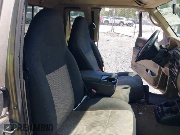2003 Ford Ranger XL Fleet with VIN 1FTZR45EX3PB16651, listed as a IAAI auction lot 42145692 with 274,753 mi miles and . Bid and sale history available at DreamBid. Image 8.