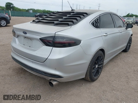2016 Ford Fusion SE with VIN 3FA6P0HD4GR214129, listed as a IAAI auction lot 42131138 with 95,219 mi miles and . Bid and sale history available at DreamBid. Image 4.