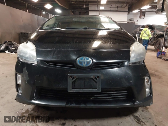 2010 Toyota Prius II with VIN JTDKN3DU4A0066061, listed as a IAAI auction lot 41433143 with 405,346 mi miles. Bid and sale history available at carsss.com. Image 11.
