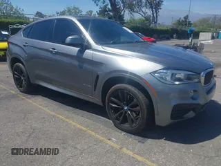 2018 BMW X6 xDrive35i z VIN 5UXKU2C51J0X50913, wystawiony jako IAAI lot #42078443 z przebiegiem Nie podano mil oraz . Historia ofert i sprzedaży dostępna na DreamBid. Obrazek 1.