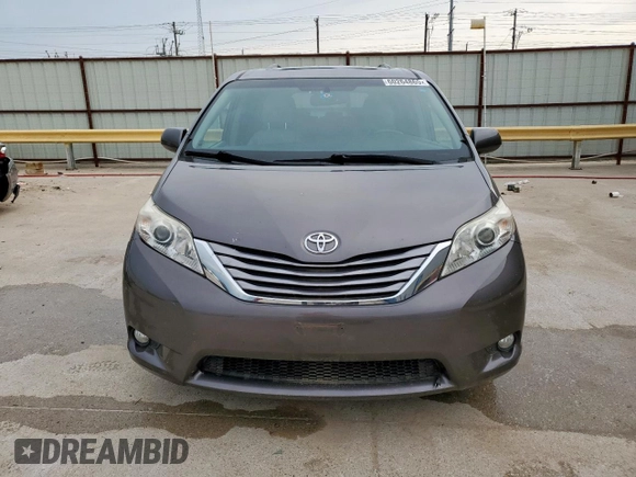 2016 Toyota Sienna XLE with VIN 5TDYK3DC9GS743458, listed as a Copart auction lot 60264865 with 65,272 mi miles and Salvage title. Bid and sale history available at DreamBid. Image 5.