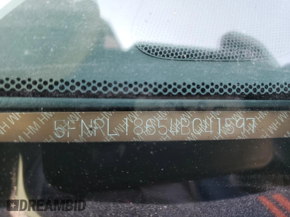 2004 Honda Odyssey EX with VIN 5FNRL18654B041597, listed as a Copart auction lot 48988895 with 294,726 mi miles and Non Repairable. Bid and sale history available at DreamBid. Image 13.