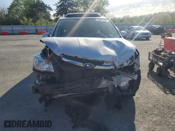 2018 Subaru Forester Premium with VIN JF2SJAGC5JH576148, listed as a Copart auction lot 55021285 with 55,714 mi miles and Salvage Title. Bid and sale history available at DreamBid. Image 5.