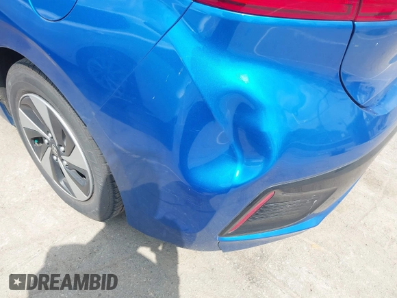 2017 Hyundai Ioniq SEL with VIN KMHC75LC0HU047671, listed as a IAAI auction lot 42404401 with 88,696 mi miles and . Bid and sale history available at DreamBid. Image 19.