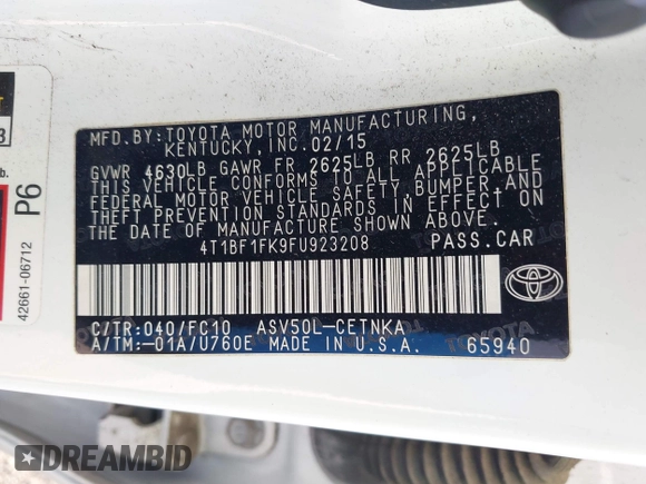 2015 Toyota Camry XLE with VIN 4T1BF1FK9FU923208, listed as a IAAI auction lot 42076970 with 124,096 mi miles and . Bid and sale history available at carsss.com. Image 9.