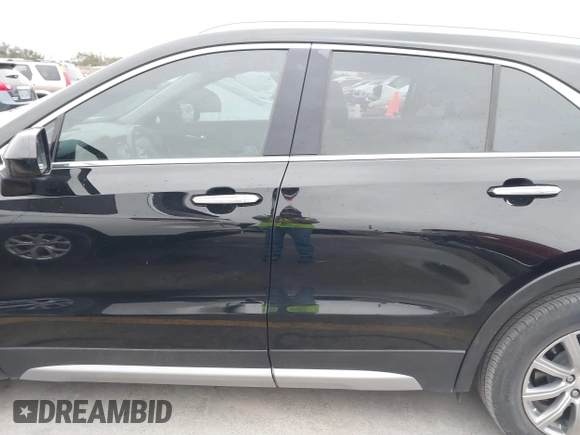 2020 Cadillac XT4 FWD Premium Luxury с VIN 1GYFZCR48LF142955, выставлен на аукционе IAAI как лот 41255161 с пробегом 39 830 миль миль и . История ставок и продаж доступна на DreamBid. Изображение 14.