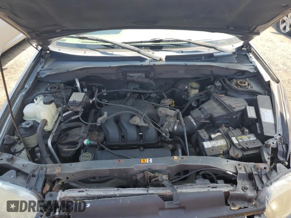 2002 Ford Escape XLT Choice with VIN 1FMYU04132KD84336, listed as a Copart auction lot 66705025 with 198,979 mi miles and Salvage title. Bid and sale history available at DreamBid. Image 12.