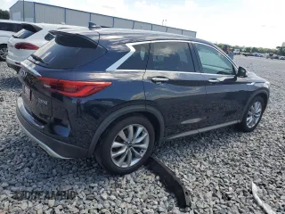 2020 Infiniti QX50 Luxe with VIN 3PCAJ5M11LF118551, listed as a Copart auction lot 63220285 with 87,869 mi miles and Clean title. Bid and sale history available at DreamBid. Image 3.