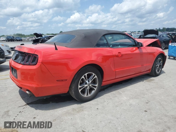2014 Ford Mustang V6 z VIN 1ZVBP8EMXE5215570, wystawiony jako Copart lot #56971865 z przebiegiem 134 293 mil mil oraz Czysty tytuł • Clean title. Historia ofert i sprzedaży dostępna na DreamBid. Obrazek 3.