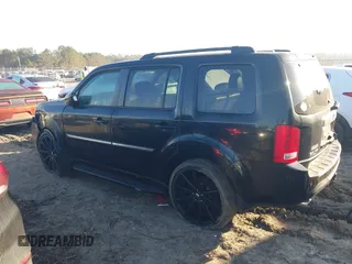 2015 Honda Pilot Touring with VIN 5FNYF3H94FB014659, listed as a IAAI auction lot 41474827 with 109,531 mi miles. Bid and sale history available at carsss.com. Image 14.