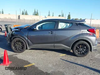 2018 Toyota C-HR XLE with VIN NMTKHMBX3JR009940, listed as a IAAI auction lot 41840885 with 71,155 mi miles. Bid and sale history available at carsss.com. Image 14.
