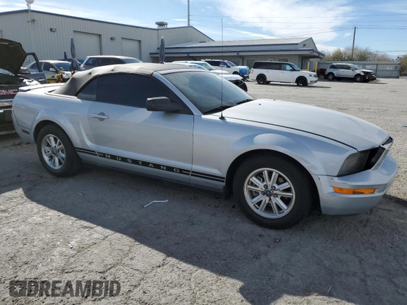 2007 Ford Mustang Deluxe with VIN 1ZVFT84N875363419, listed as a Copart auction lot 45342325 with 118,453 mi miles and Salvage Title. Bid and sale history available at carsss.com. Image 4.