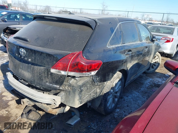 2013 Toyota Venza LE with VIN 4T3BA3BBXDU039511, listed as a IAAI auction lot 41325157 with Not Provided miles. Bid and sale history available at carsss.com. Image 4.