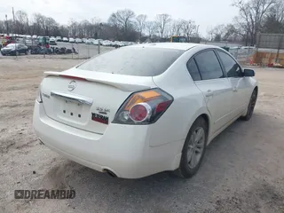 2010 Nissan Altima 3.5 SR with VIN 1N4BL2AP9AN472392, listed as a IAAI auction lot 41756373 with 225,735 mi miles. Bid and sale history available at carsss.com. Image 4.