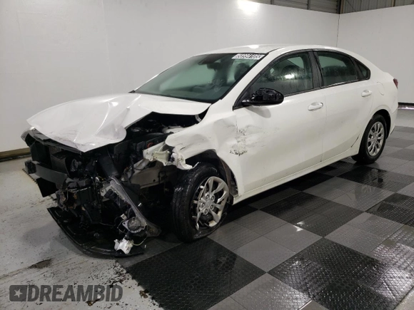 2021 Kia Forte FE with VIN 3KPF24AD4ME402727, listed as a Copart auction lot 58994105 with 89,285 mi miles and Clean title. Bid and sale history available at DreamBid. Image 1.