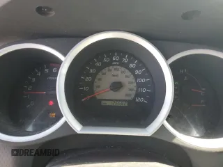 2010 Toyota Tacoma z VIN 5TEUU4EN1AZ740210, wystawiony jako Copart lot #58001235 z przebiegiem 126 682 mil mil oraz Szkoda całkowita • Salvage title. Historia ofert i sprzedaży dostępna na DreamBid. Obrazek 9.