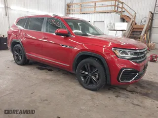2022 Volkswagen Atlas 3.6L V6 SEL R-Line with VIN 1V2AR2CA6NC548406, listed as a IAAI auction lot 41599286 with 46,685 mi miles. Bid and sale history available at carsss.com. Image 1.