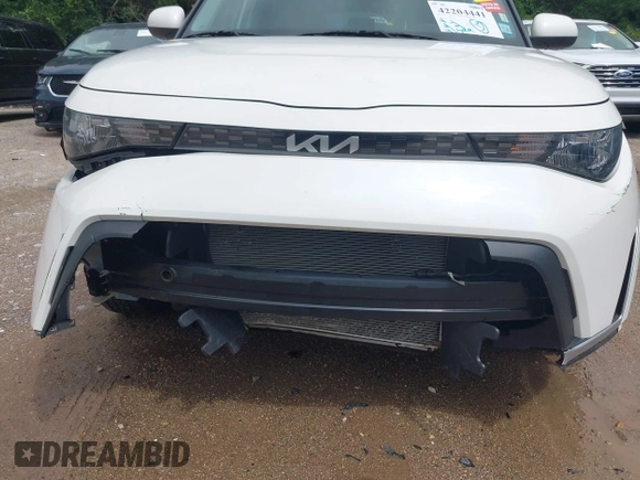 2023 Kia Soul LX with VIN KNDJ23AU5P7865680, listed as a IAAI auction lot 42204441 with 42,399 mi miles and . Bid and sale history available at DreamBid. Image 6.
