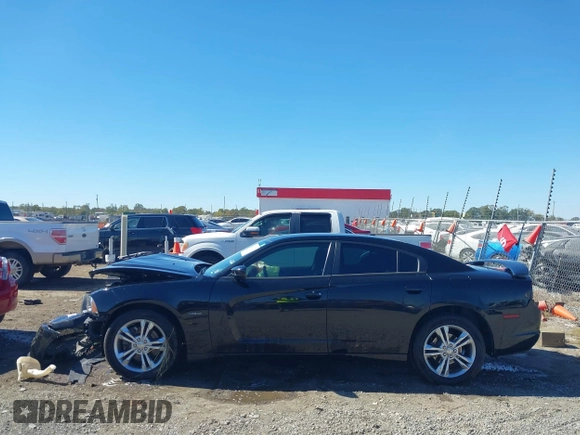 2013 Dodge Charger RT Plus with VIN 2C3CDXDT6DH567009, listed as a IAAI auction lot 40619931 with 145,015 mi miles. Bid and sale history available at carsss.com. Image 14.