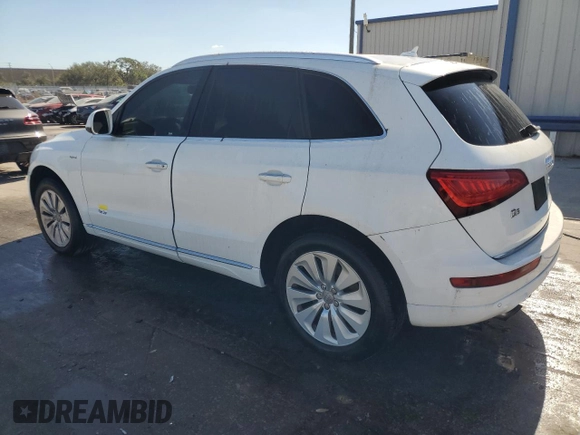 2015 Audi Q5 Hybrid Prestige with VIN WA1C8AFP5FA014053, listed as a Copart auction lot 82100654 with Not provided miles and Salvage title. Bid and sale history available at DreamBid. Image 2.